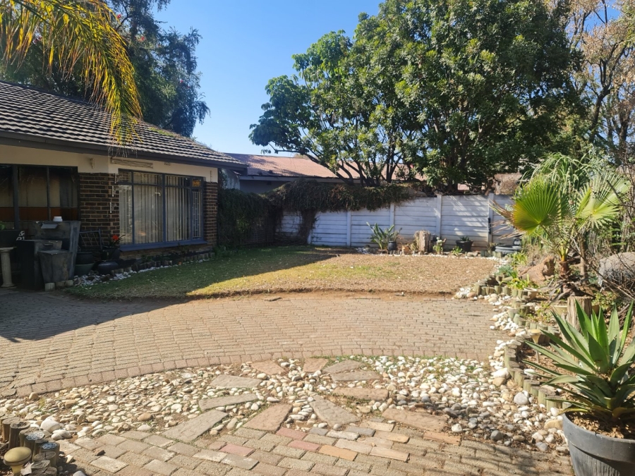 3 Bedroom Property for Sale in Oos Einde North West